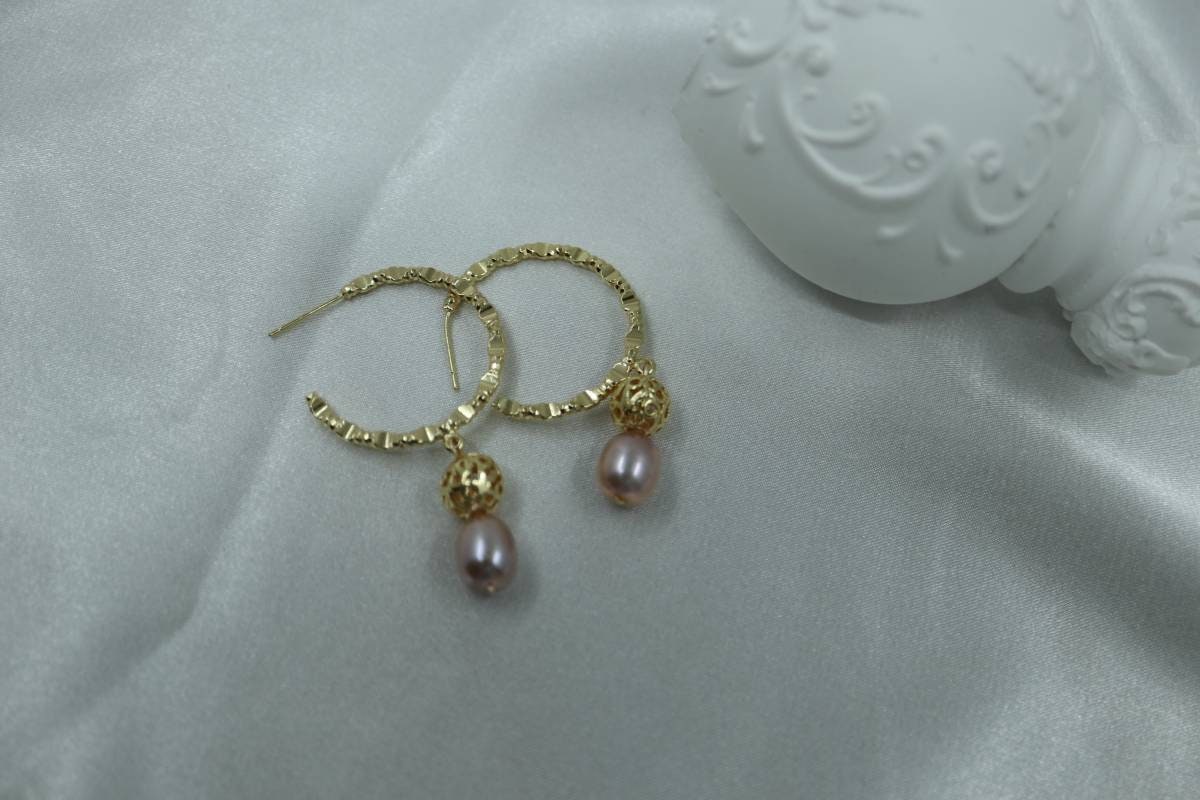 Vintage Hoop Earrings, Fresh Water Pearl Earrings, Fashion Earrings, Hoop Earrings,Birthday Gift, Hand Made Earrings