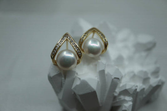 Earrings, Pearl Earrings, Earrings Stud, Birthday Gift, Elegant Earrings Stud, Wedding Earrings, Office Style Earrings Stud