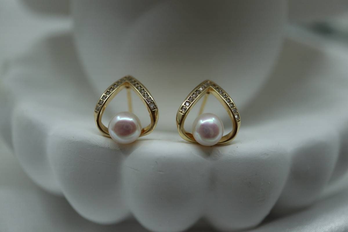 Earrings, Pearl Earrings, Earrings Stud, Birthday Gift, Elegant Earrings Stud, Wedding Earrings, Office Style Earrings Stud