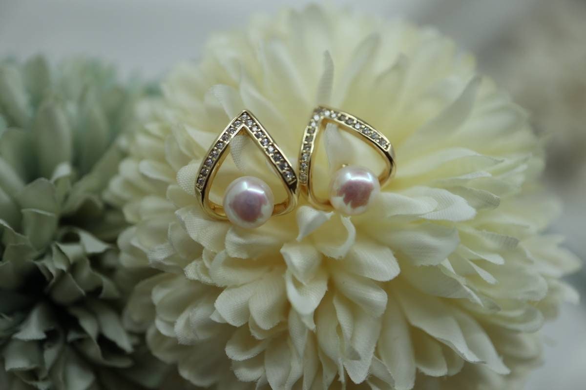 Earrings, Pearl Earrings, Earrings Stud, Birthday Gift, Elegant Earrings Stud, Wedding Earrings, Office Style Earrings Stud