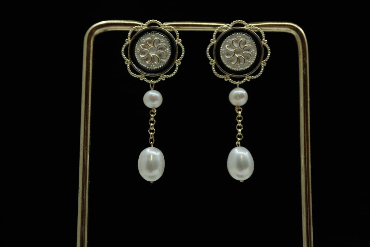 Earrings, Drop Earrings, Vintage Earrings, Pearl Earrings, Elegant Earrings, Wedding Earrings, Birthday Gift, Anniversary Gift