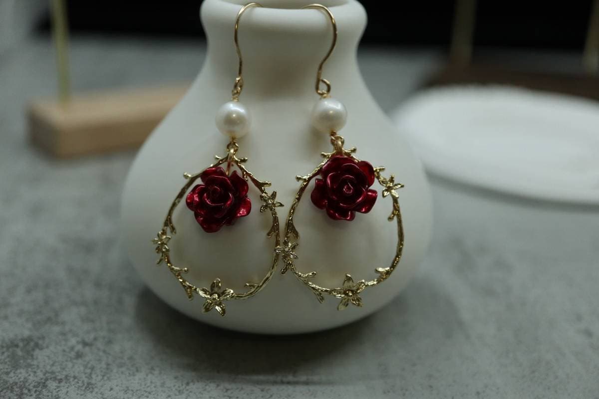 Vintage Earrings, Pearl Earrings, 14k Gold Earrings, Rose Earrings