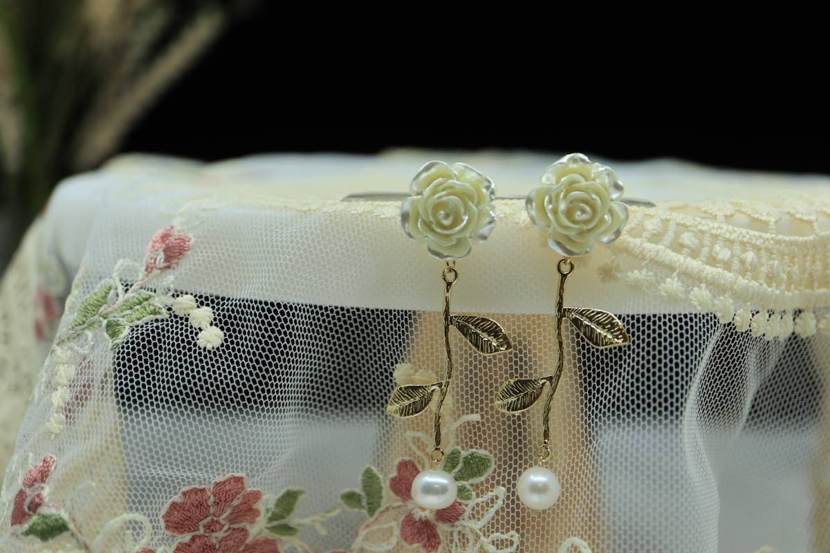 Rose Earrings, Earrings for women, Pearl Earrings, 925 silver needle