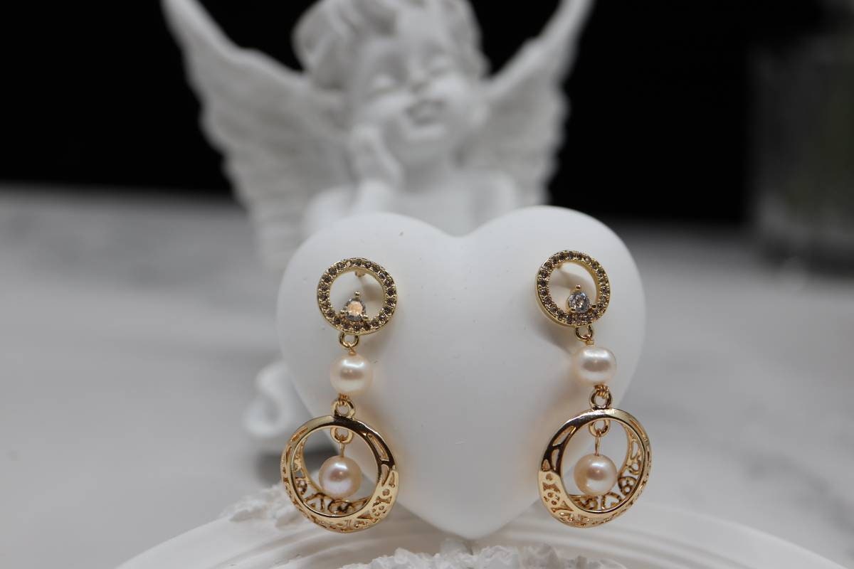 Vintage Earrings, Drop Earrings, Earrings for Women