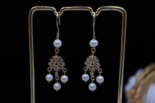 Vintage Earrings, Pearl Earrings, Chandelier Earrings, 14K Gold Earrings
