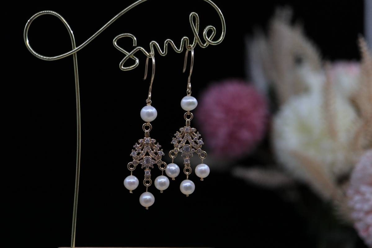 Vintage Earrings, Pearl Earrings, Chandelier Earrings, 14K Gold Earrings