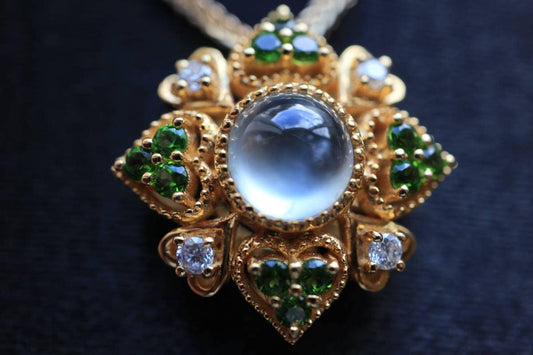Glass Transparent Natural Jade Pendant, 18k Yellow Gold Pendant, Vintage Style with Tsavorite Stone