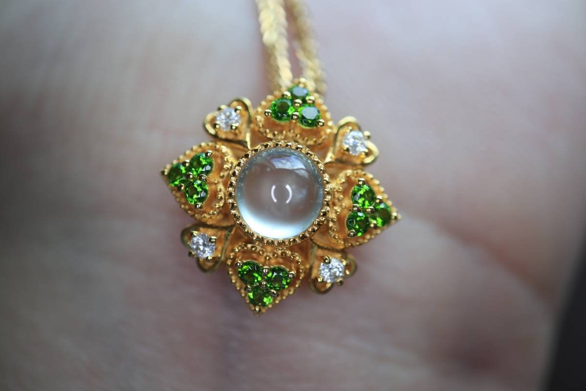 Glass Transparent Natural Jade Pendant, 18k Yellow Gold Pendant, Vintage Style with Tsavorite Stone