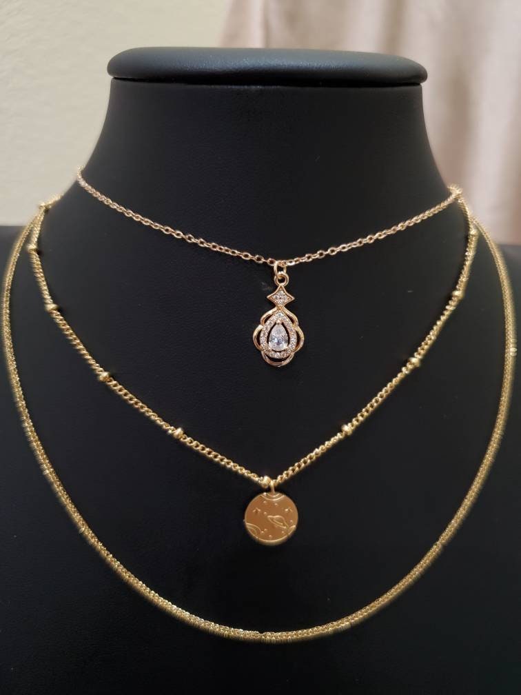 Gold Plated Vintage Pendant Necklace