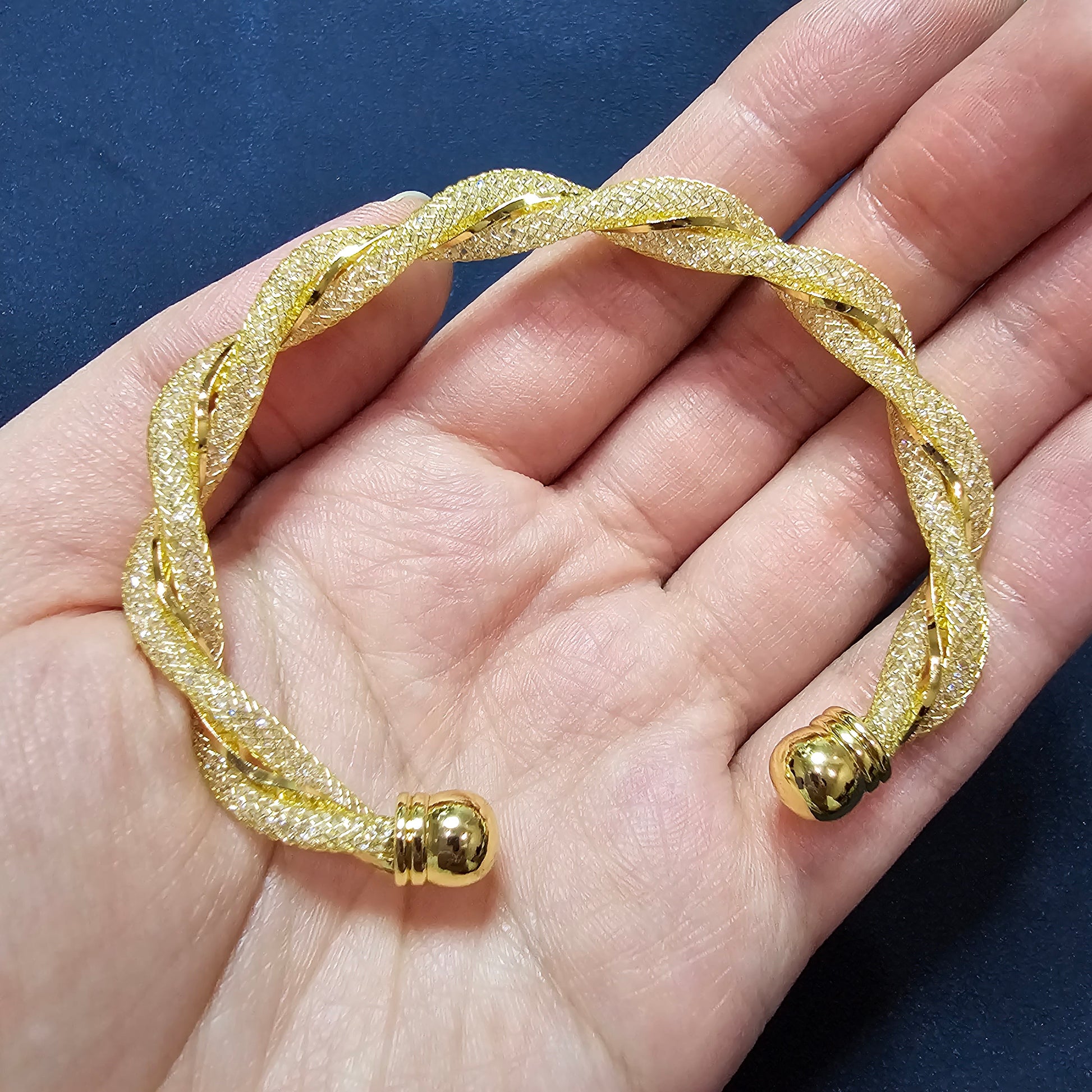 Gold Bangles Bracelet, 18k Gold Bracelet, Women Jewelry, Bridal Jewelry