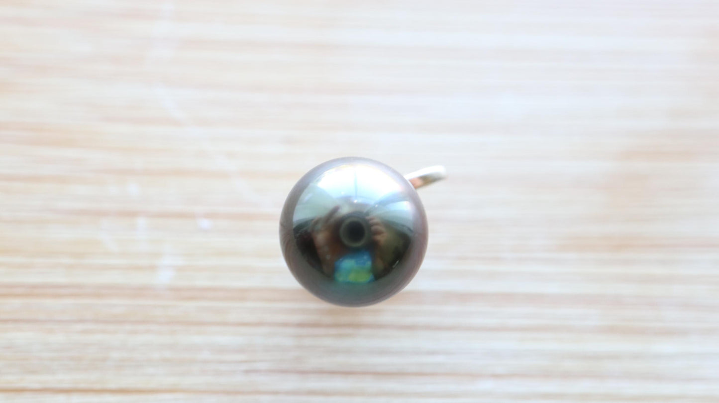 Tahitian Pearl Pendant, Round Pearl Pendant, Seawater Cultured Pearl, Natural Color, Lagoon Quality, Purple Pearl, Malachite Green Pearl