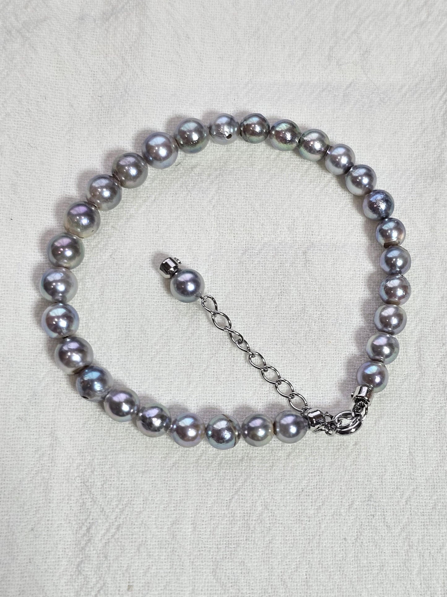 Natural Seawater Akoya Pearl with Grey Color, Small Saltwatee Akoya Pearl Bracelet
